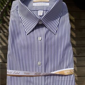 ROUNDTREE & YORKE Gold Label size 16.5/33 NWT